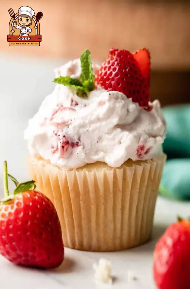 strawberry shortcake cupcakes