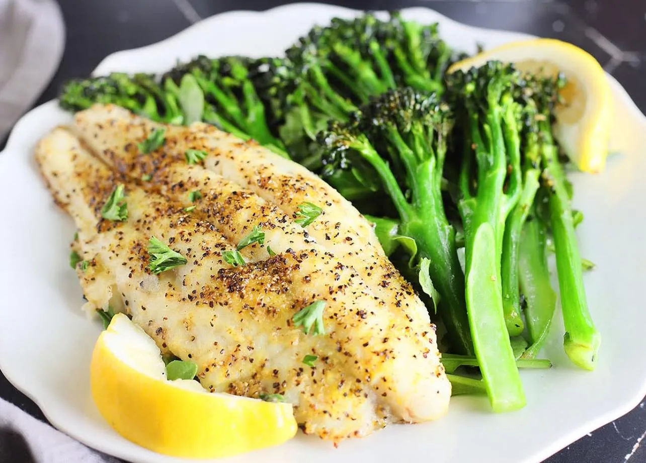 Somn la Air Fryer cu lămâie și piper — rețetă rapidă, sănătoasă și foarte gustoasă 1 Somn la Air Fryer